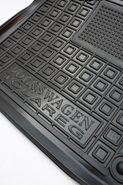 Tappetini di gomma Volkswagen Touareg (2018+)